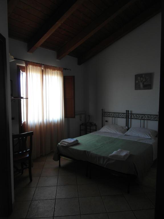 Agriturismo La Ruelle Villa Atessa Room photo