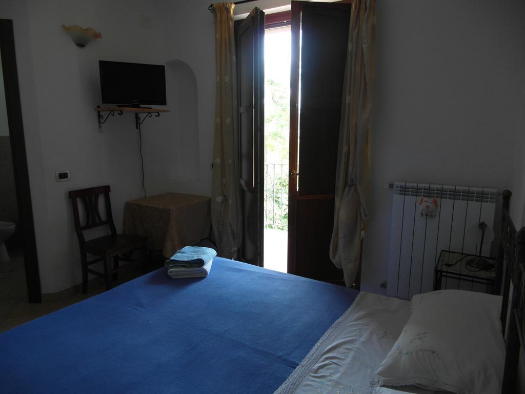 Agriturismo La Ruelle Villa Atessa Room photo